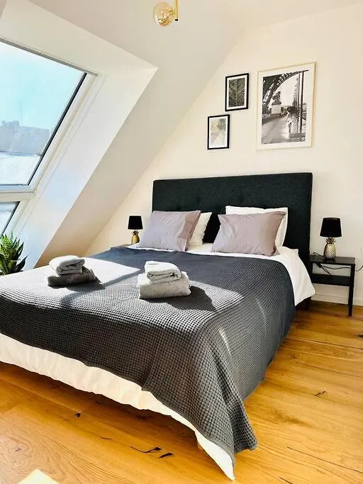 Sunny Terrace Penthouse With Ac - Self Check-In Apartment Vienna 0*,  Austria