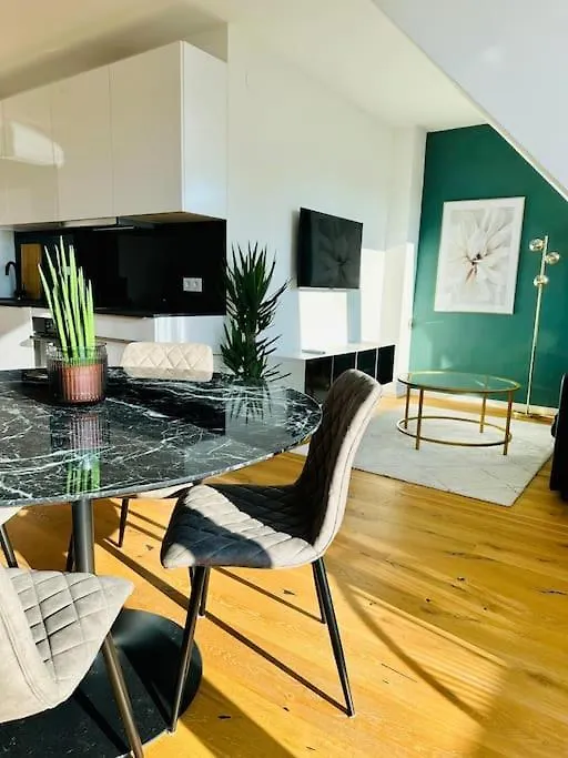 Sunny Terrace Penthouse With Ac - Self Check-In Apartment Vienna